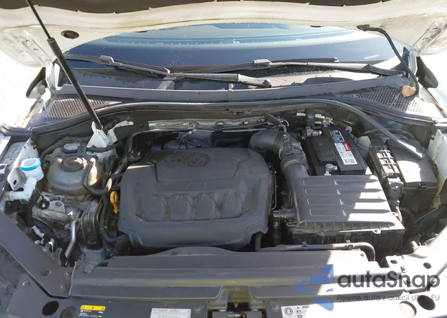 3VV3B7AX4JM057698: 43395546