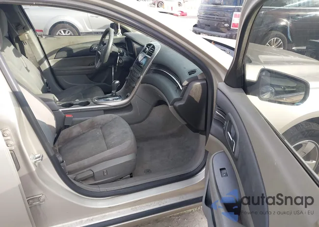 1G11B5SA2DF247520: 43395557