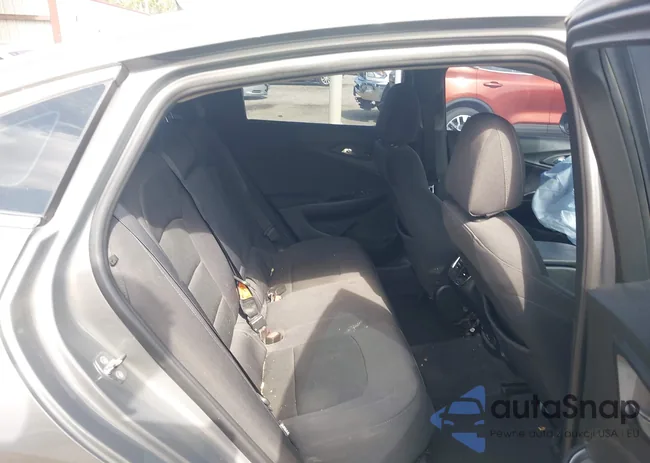 1G1ZE5ST3HF168732: 43395562