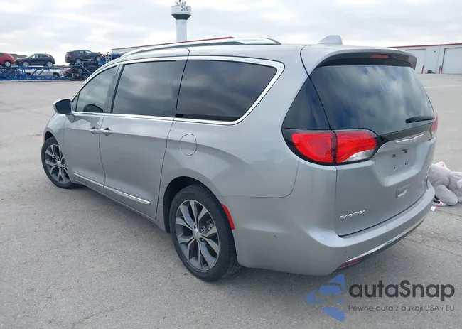 2C4RC1GGXHR507240: 43395573