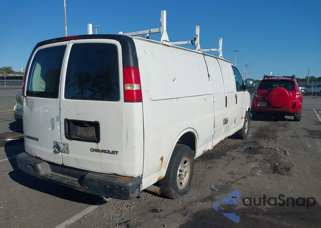 1GCGG29V851136723: 43395582