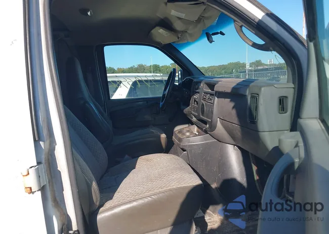 1GCGG29V851136723: 43395582