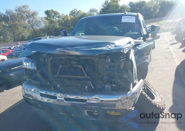 1GCHK23D27F181570: 43395629