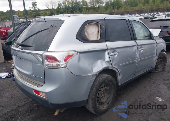 JA4AD2A39EZ010715: 43396720