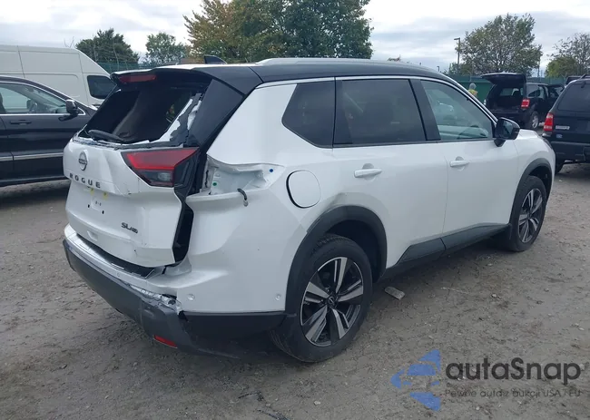 JN8BT3CB2SW419048: 43396879