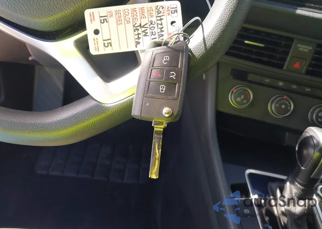 3VWC57BU5MM045605: 43396902