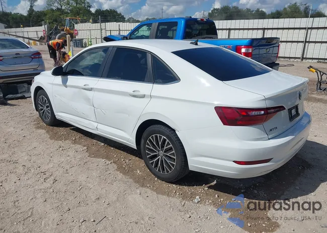 3VWC57BU5MM045605: 43396902