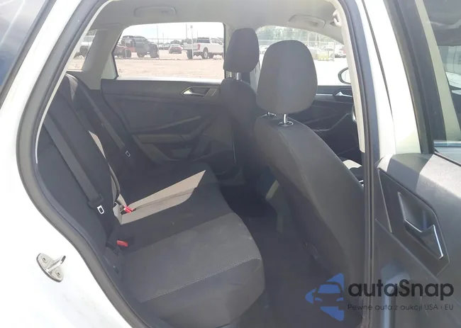 3VWC57BU5MM045605: 43396902