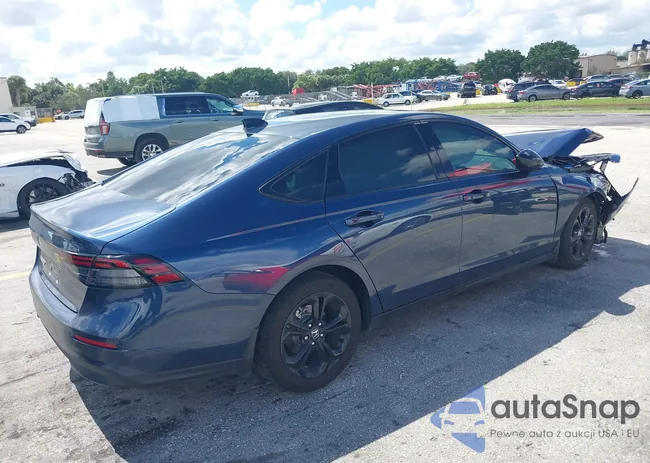 1HGCY1F46SA042287: 43396913