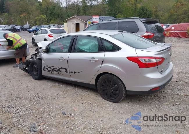 1FADP3F2XEL136560: 43396926