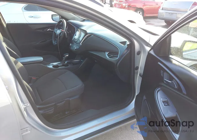 1G1ZD5ST5NF160470: 43396945