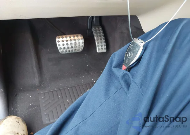 4JGDA5GB8KB210397: 43397132