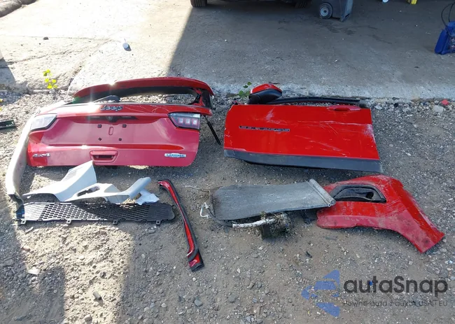 3C4NJDBBXKT767403: 43396243