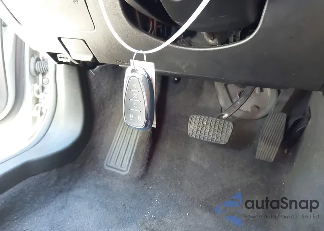 1G1ZD5ST3NF122350: 43396253