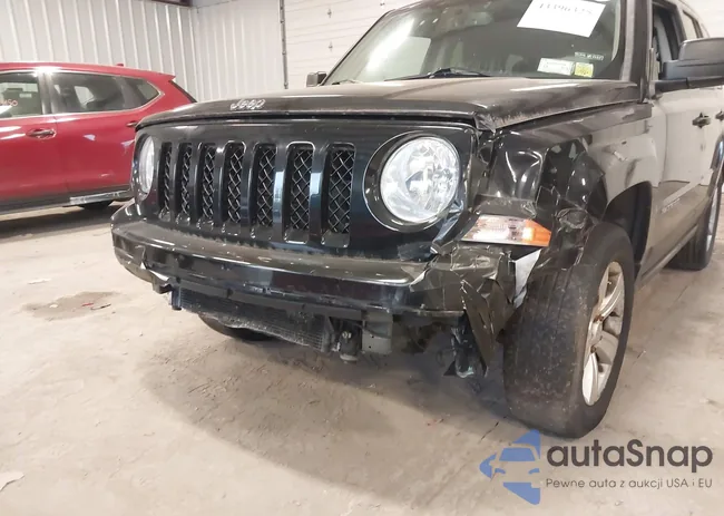 1C4NJRFB8HD108614: 43396325