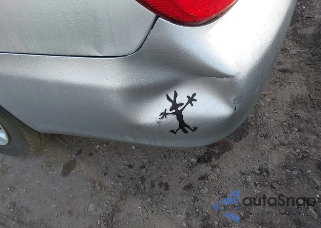 4T1BE32KX3U695963: 43396347