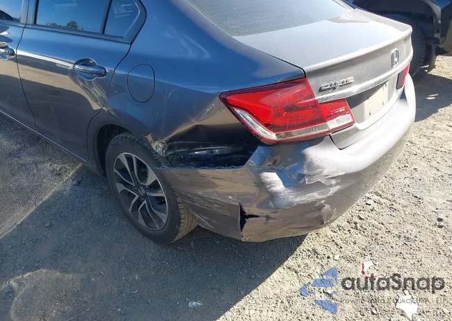 2HGFB2F82FH527024: 43396377