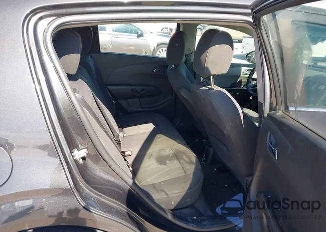 1G1JC6SH3G4159706: 43396405