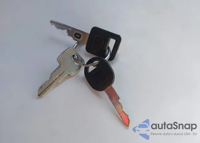 1G3WH52M7TF312141: 43396471