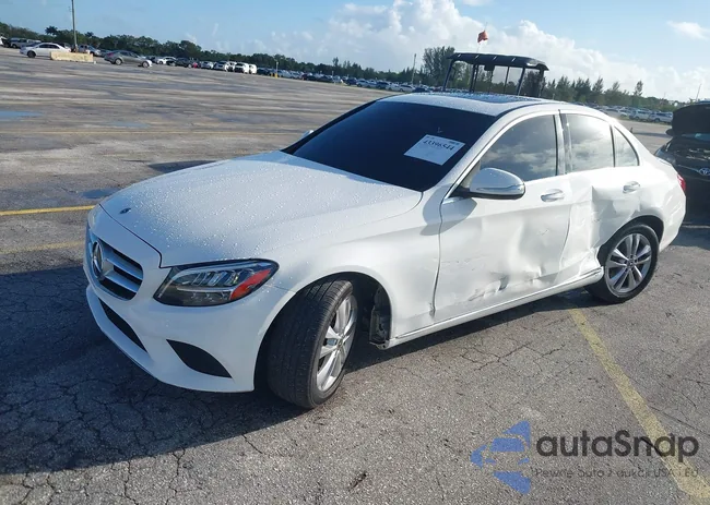 WDDWF8DB1KR516083: 43396544