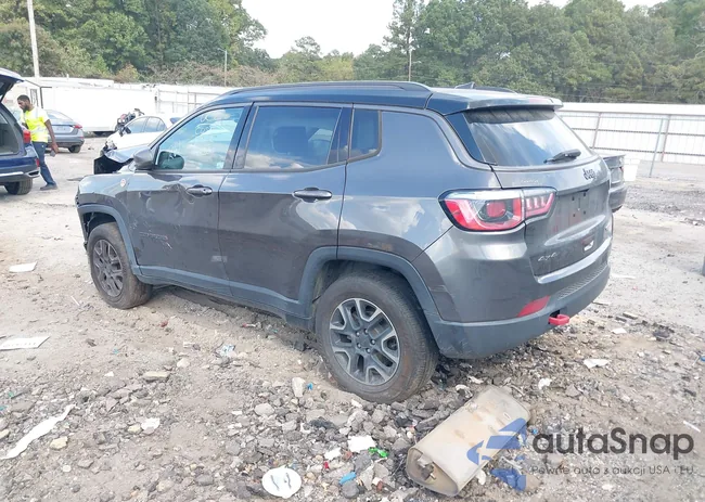 3C4NJDDB6KT756525: 43396603