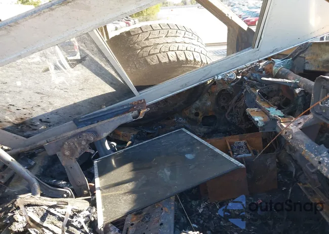 1FTSW31S12EA50744: 43397680