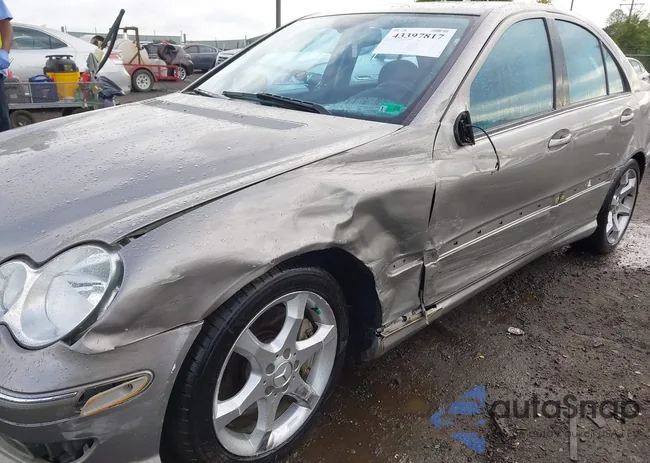 WDBRF52H37E026996: 43397817