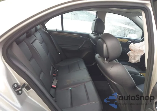 WDBRF52H37E026996: 43397817