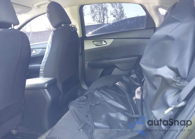 3KPF24AD3LE147924: 43397928