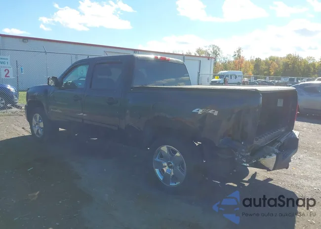 1GCPKSE3XBF238395: 43398000