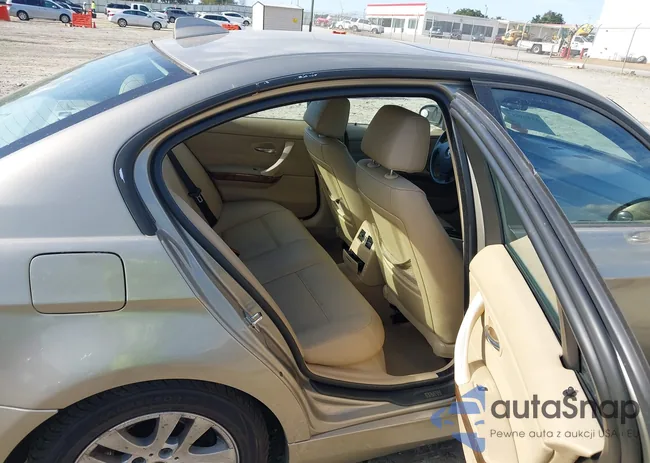 WBAVC93577K031069: 43398017