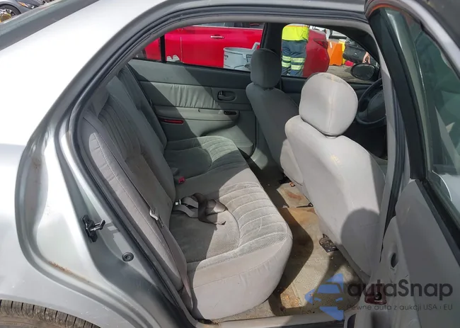 2G4WS52J441200943: 43398100