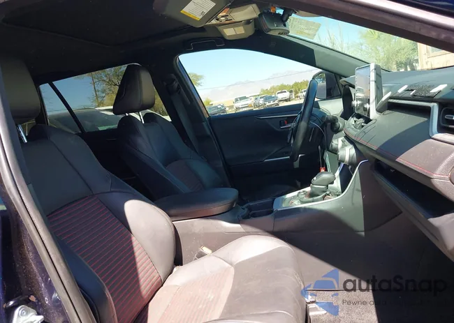 JTMEB3FV3MD069624: 43398172