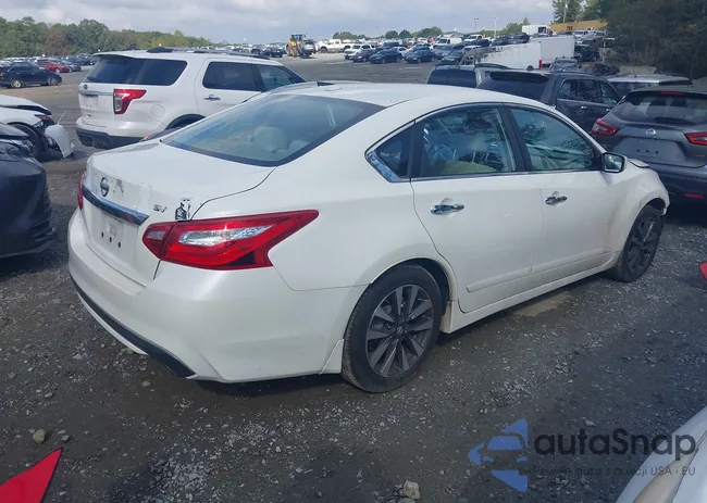 1N4AL3AP1HC183790: 43398223