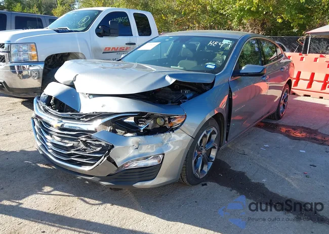 1G1ZD5ST2RF173490: 43398230