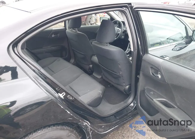 1HGCR2F3XFA035035: 43397317