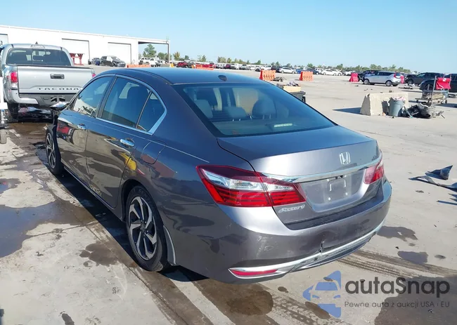 1HGCR2F73GA006125: 43397406