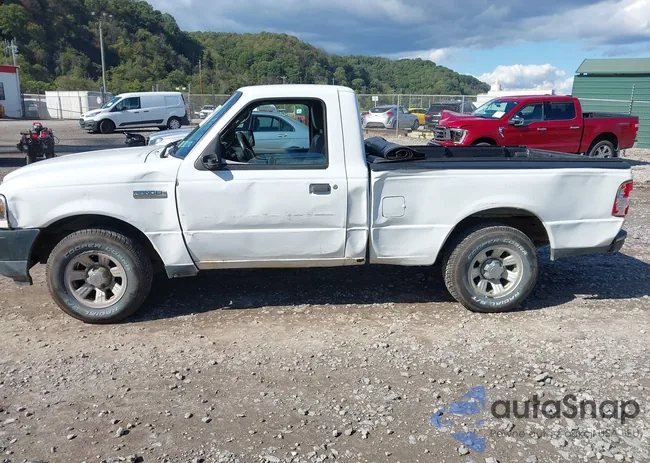 1FTKR1AD1APA54857: 43397605