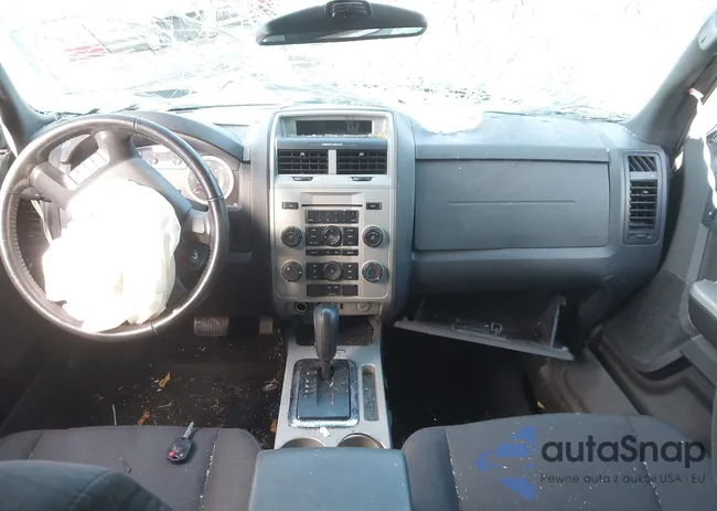 1FMCU9D70BKC61399: 43397632