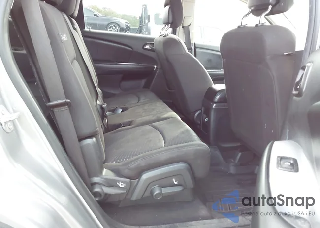 3C4PDCAB9HT636922: 43398742