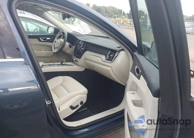 YV4L12RN9P1339085: 43398828