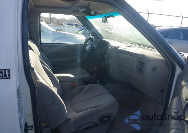 1GKDT13W7Y2323044: 43398834