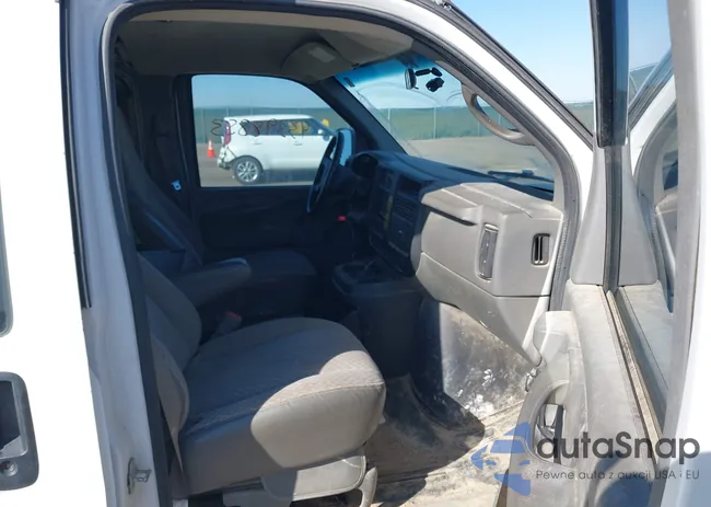 1GCHG35U441190266: 43398853