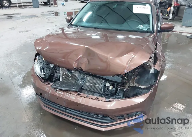 3VW2B7AJ3HM373753: 43398882