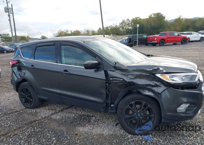 1FMCU0GD6KUA58857: 43398901