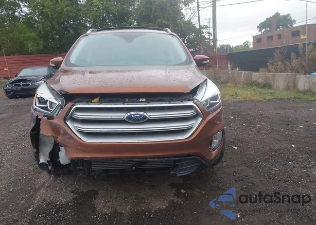 1FMCU9J92HUD06636: 43398982