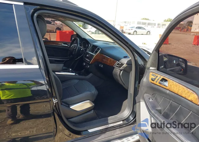 4JGDF7DE4FA541078: 43398985