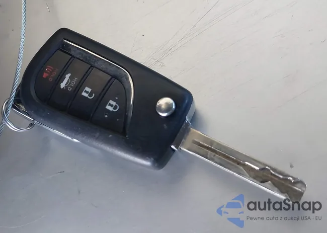 4T1G11AK8PU752562: 43398988