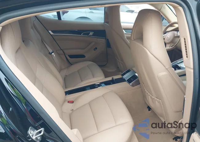 WP0AA2A77BL012544: 43398276