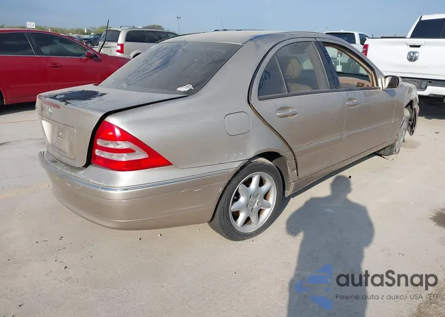 WDBRF64J74F450497: 43398393